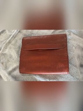 Aspinal of London Men’s Leather Toiletry Bag in Cognac